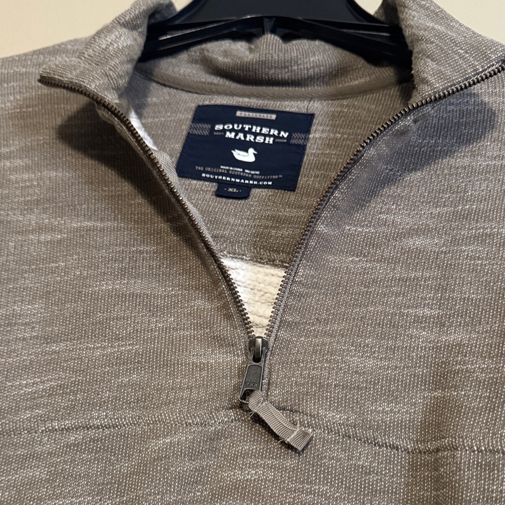 Men’s Southern Marsh Heathered Gray Quarter-Zip Pullover - Picture 3 of 8